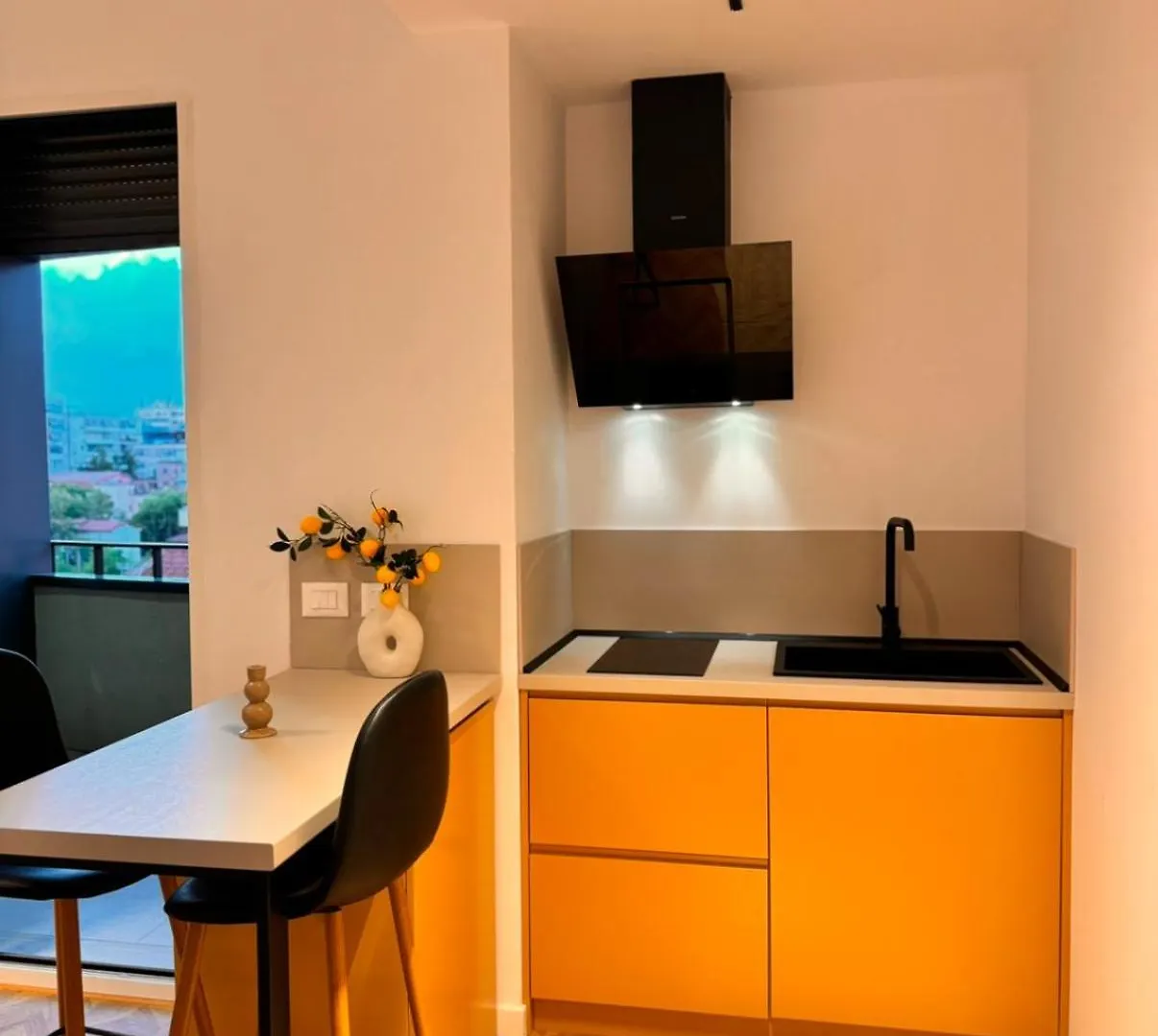 טיראנה Noon Apartments
